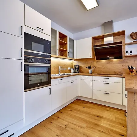 Alpinum Apartamento *